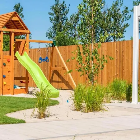 Comfortable For 4 People, Grzybowo Holiday home Grzybowo (West Pomeranian)