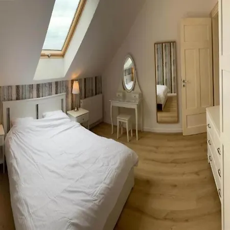 Comfortable, 2-level Ferienhaus *