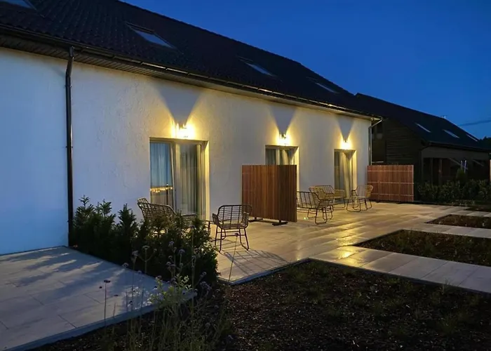 Comfortable, 2-level *